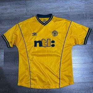 Vintage soccer jersey Celtic yellow away shirt 2000/2001 Size L